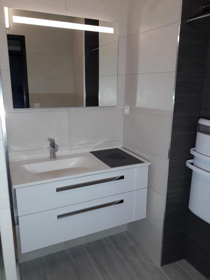 Appartement 4/6 Pers Plein Sud. Front De Neige Isola 2000 Luaran gambar